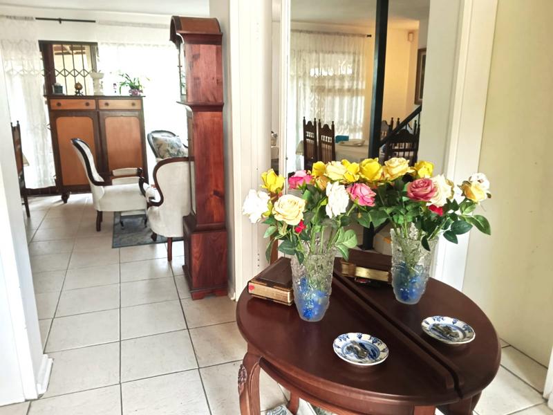 3 Bedroom Property for Sale in La Rochelle Western Cape